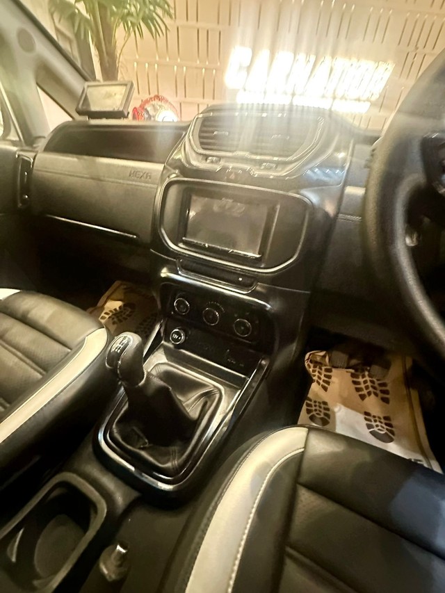 Second-hand 2017 Tata Hexa XT for sale in New Delhi-13