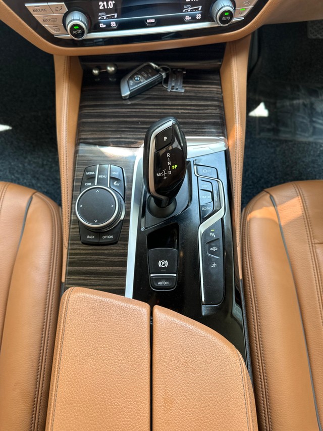 Second-hand 2020 BMW 6 Series GT 620d Luxury Line 2019-2021 for sale in Chennai-17