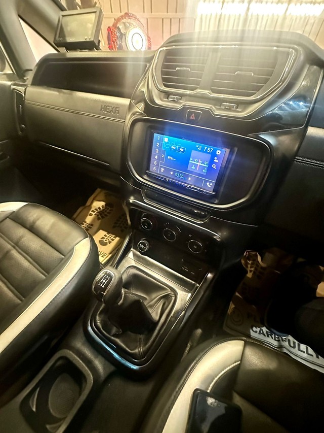 Second-hand 2017 Tata Hexa XT for sale in New Delhi-10