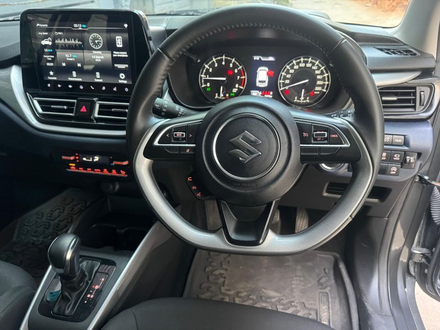 Second-hand 2024 Maruti Suzuki Baleno Alpha AMT for sale in Chennai-5