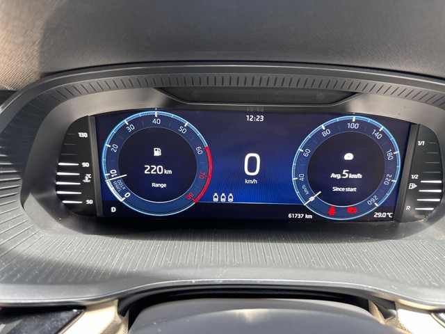 Second-hand 2022 Skoda Octavia Style for sale in Chennai-9