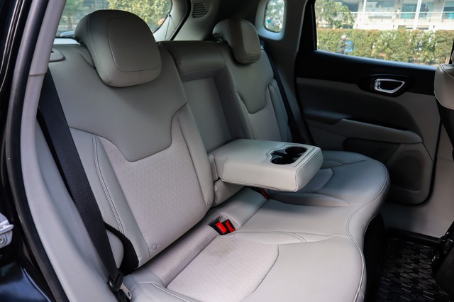 Second-hand 2022 Jeep Compass 2.0 Longitude Opt Diesel BSVI for sale in New Delhi-15