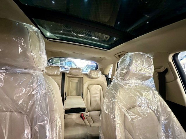 Second-hand 2017 Audi Q3 30 TFSI Premium FWD for sale in New Delhi-14