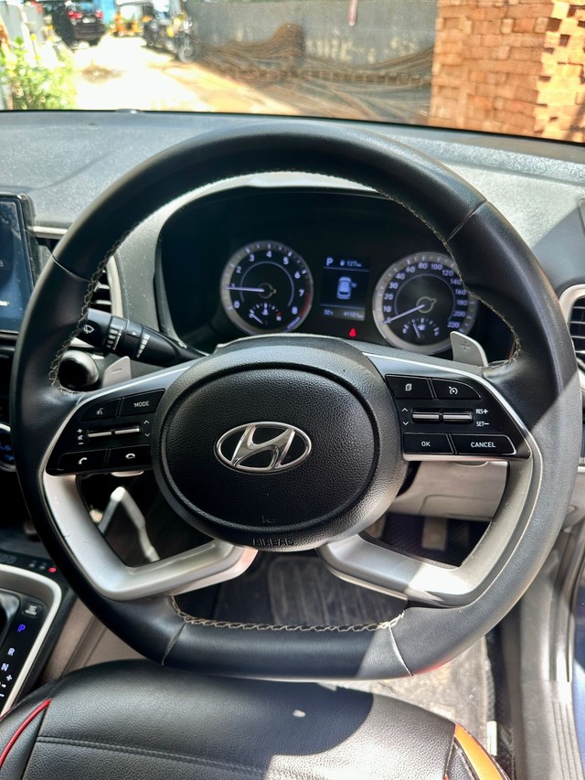 Second-hand 2020 Hyundai Venue SX Plus Turbo DCT for sale in Chennai-9