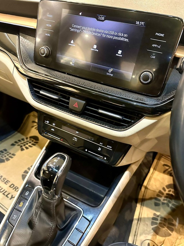 Second-hand 2022 Skoda Slavia 1.0 TSI Style AT BSVI for sale in New Delhi-11