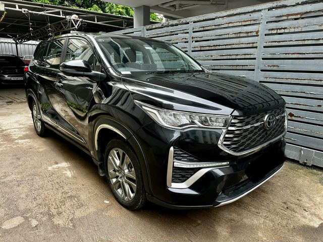 Toyota Innova Hycross जेडएक्स (ओ) हाइब्रिड Second-hand 2025 Toyota Innova Hycross जेडएक्स (ओ) हाइब्रिड for sale in Chennai
