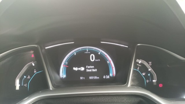 Second-hand 2019 Honda Civic ZX Diesel for sale in Chennai-5