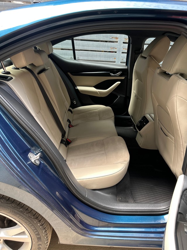 Second-hand 2022 Skoda Octavia Style for sale in Chennai-12