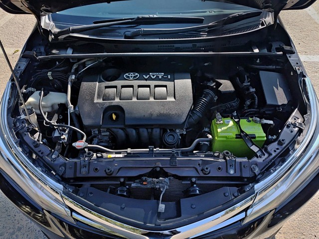 Second-hand 2018 Toyota Corolla Altis 1.8 VL CVT for sale in Gurgaon-2