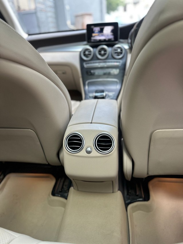 Second-hand 2019 Mercedes-Benz GLC 220d 4MATIC for sale in Chennai-10