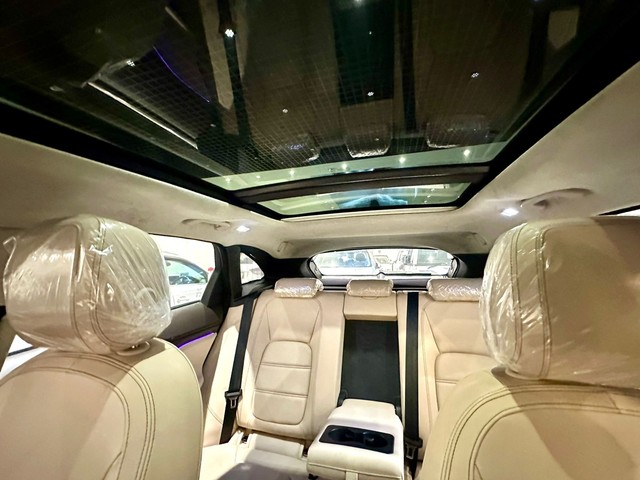 Second-hand 2019 Jaguar F-Pace Prestige 2.0 Petrol for sale in New Delhi-6