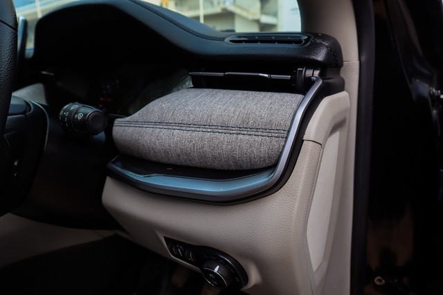 Second-hand 2022 Jeep Compass 2.0 Longitude Opt Diesel BSVI for sale in New Delhi-29