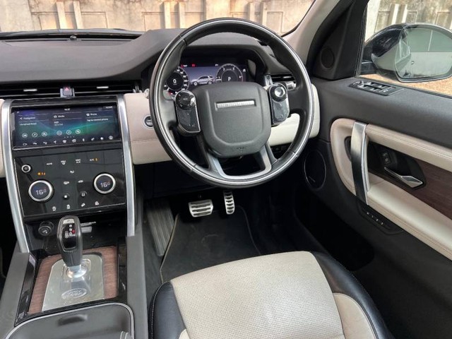 Second-hand 2020 Land Rover Discovery Sport Dynamic SE for sale in Mumbai-11