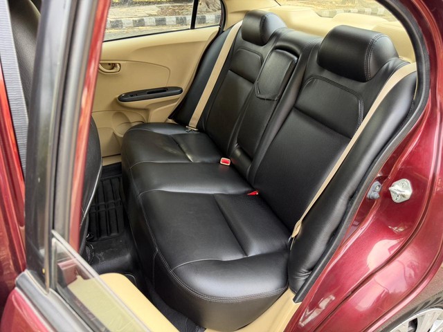 Honda Amaze S i-VTEC Second-hand 2017 Honda Amaze S i-VTEC for sale in New Delhi-6