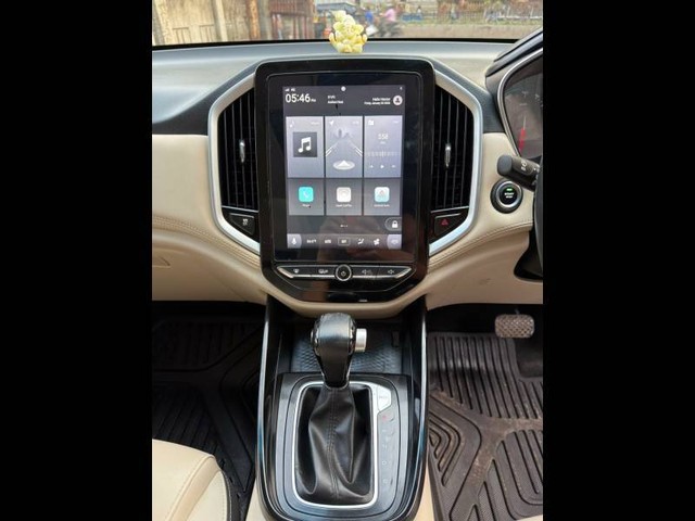 Second-hand 2022 MG Hector Sharp CVT for sale in Mumbai-14