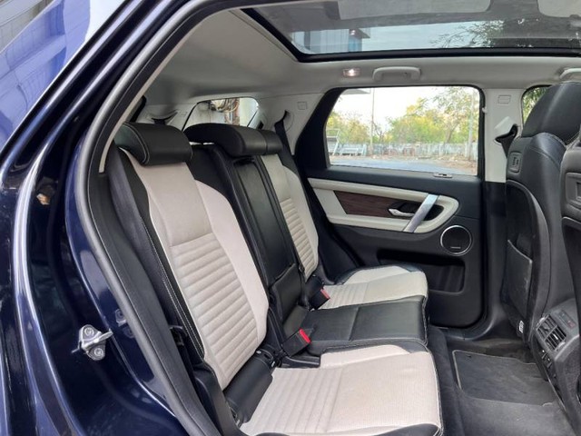 Second-hand 2020 Land Rover Discovery Sport Dynamic SE for sale in Mumbai-9