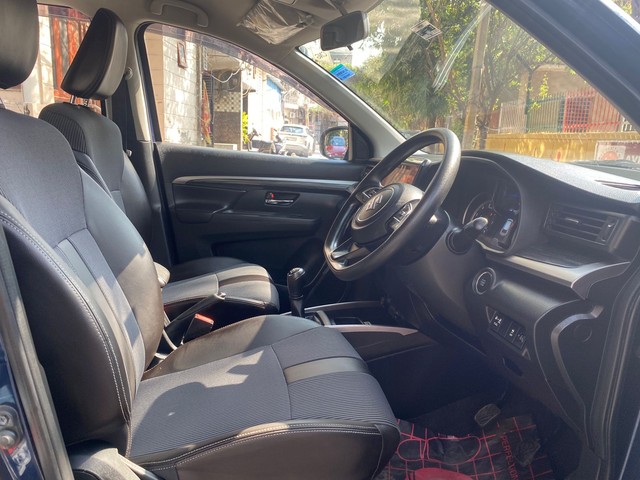 Second-hand 2024 Maruti Suzuki XL6 Zeta CNG for sale in New Delhi-8