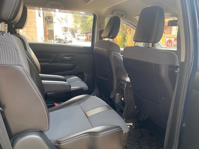 Second-hand 2024 Maruti Suzuki XL6 Zeta CNG for sale in New Delhi-5