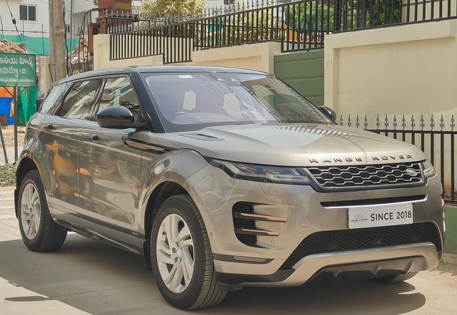 Second-hand 2020 Land Rover Range Rover Evoque 2.0 TD4 SE for sale in Hyderabad