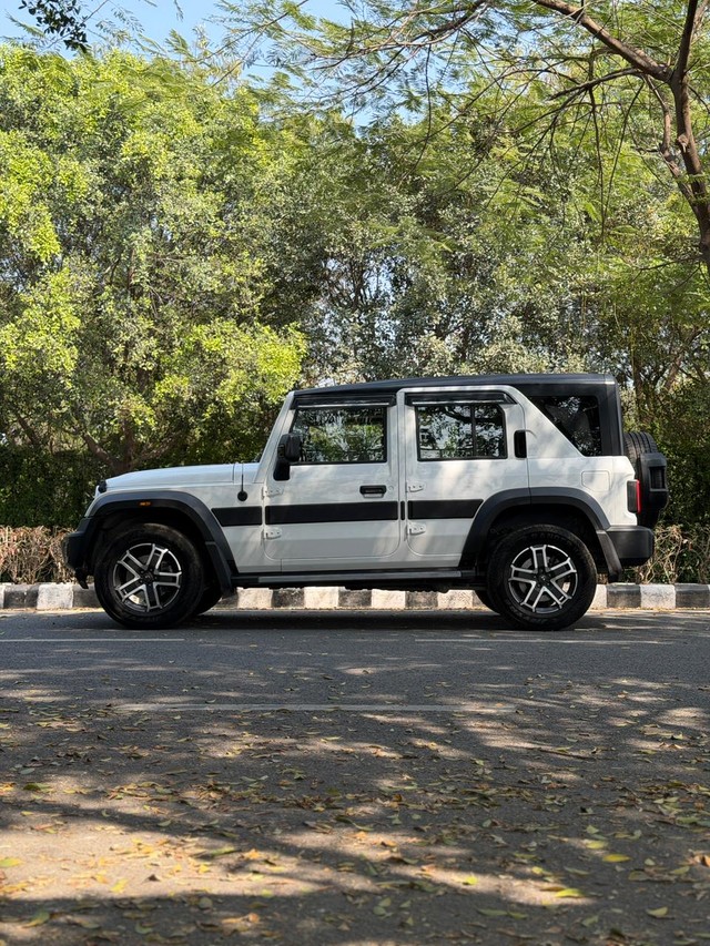 Second-hand 2025 Mahindra Thar LX Hard Top Diesel AT for sale in New Delhi-4