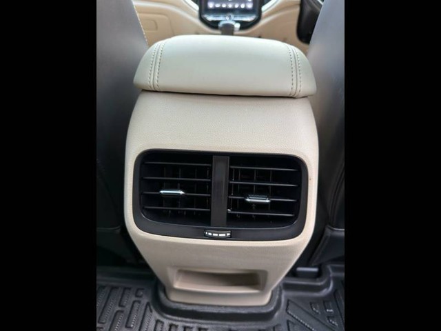 Second-hand 2022 MG Hector Sharp CVT for sale in Mumbai-11