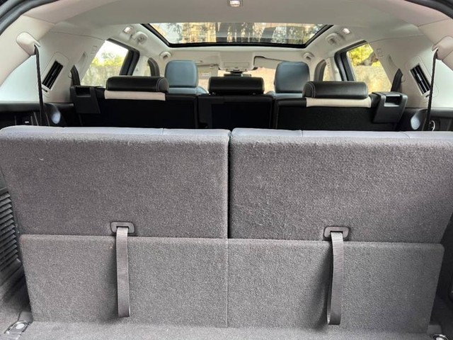 Second-hand 2020 Land Rover Discovery Sport Dynamic SE for sale in Mumbai-13