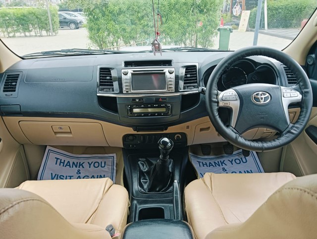 Second-hand 2015 Toyota Fortuner 4x2 Manual for sale in Ahmedabad-11