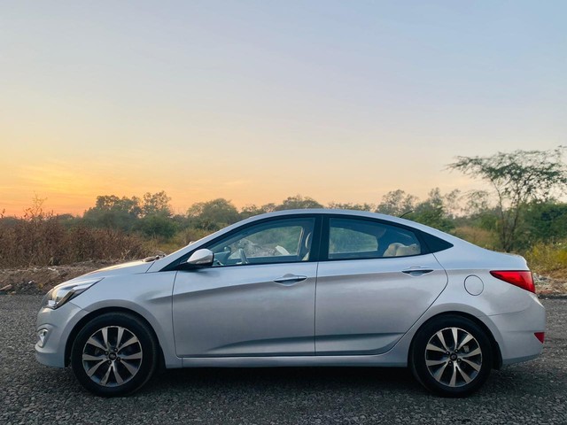 Second-hand 2015 Hyundai Verna 1.6 VTVT S for sale in Ahmedabad-3