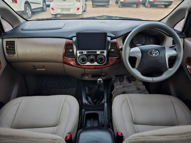 Second-hand 2015 Toyota Innova 2.5 GX (Diesel) 7 Seater BS IV for sale in Ahmedabad-9