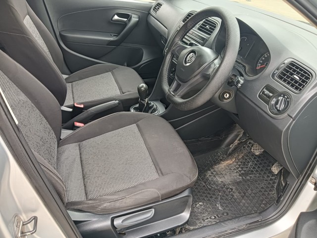 Second-hand 2015 Volkswagen Polo 1.5 TDI Comfortline for sale in Ahmedabad-12