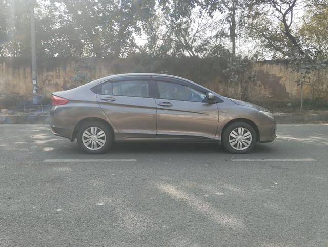 Second-hand 2014 Honda City i VTEC CVT SV for sale in New Delhi-1