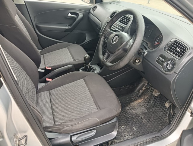 Second-hand 2015 Volkswagen Polo 1.5 TDI Comfortline for sale in Ahmedabad-11