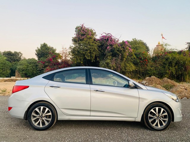 Second-hand 2015 Hyundai Verna 1.6 VTVT S for sale in Ahmedabad-1