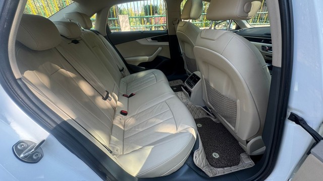 Second-hand 2018 Audi A4 35 TDI Premium Plus for sale in New Delhi-15