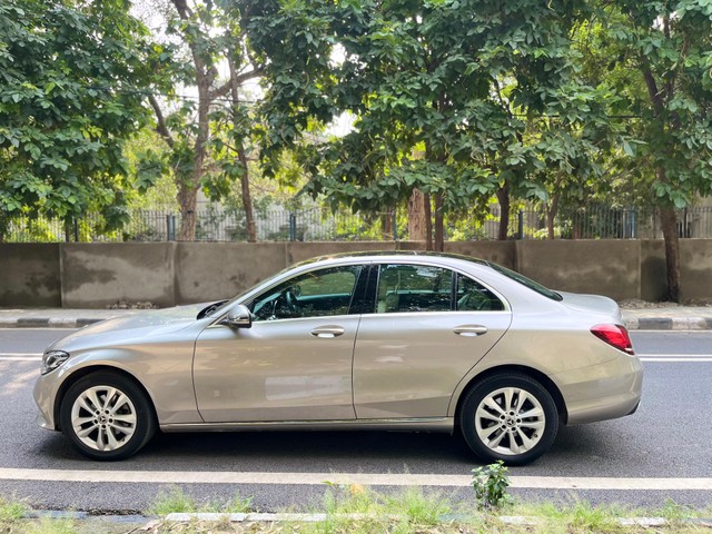 Second-hand 2019 Mercedes-Benz C-Class Progressive C 200 for sale in New Delhi-3