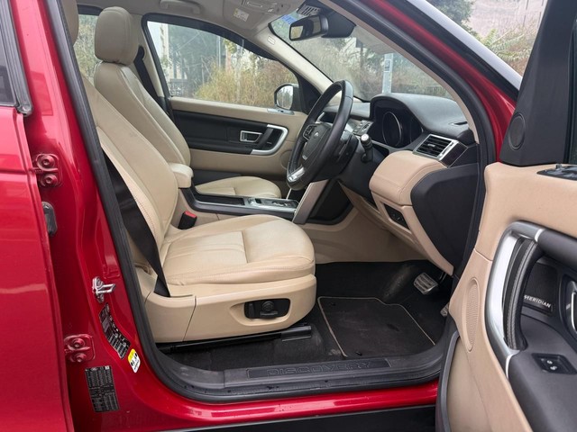 Second-hand 2018 Land Rover Discovery HSE 2.0 SD4 for sale in New Delhi-13