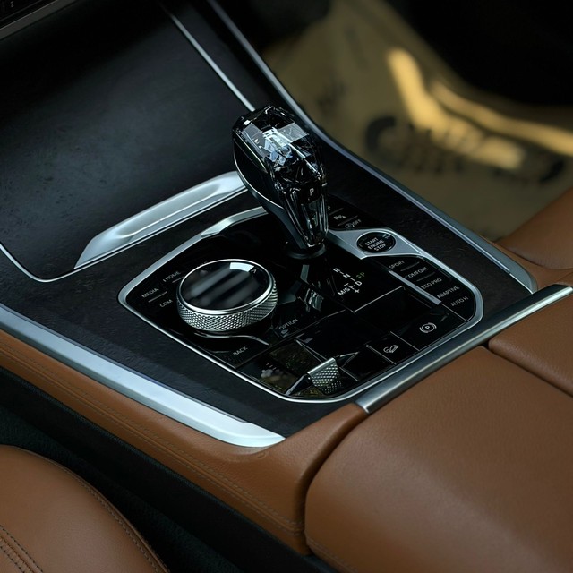 Second-hand 2020 BMW X5 xDrive 30d xLine for sale in Noida-11