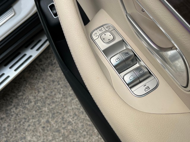 Second-hand 2025 Mercedes-Benz GLE 300d 4Matic AMG Line for sale in Noida-15