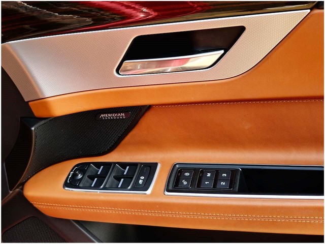 Second-hand 2018 Jaguar XF 2.0 Petrol Portfolio for sale in New Delhi-12