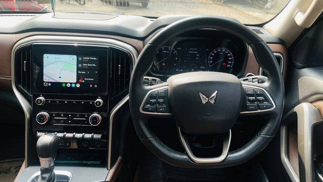 Second-hand 2023 Mahindra Scorpio N Z8L AT BSVI for sale in New Delhi-4