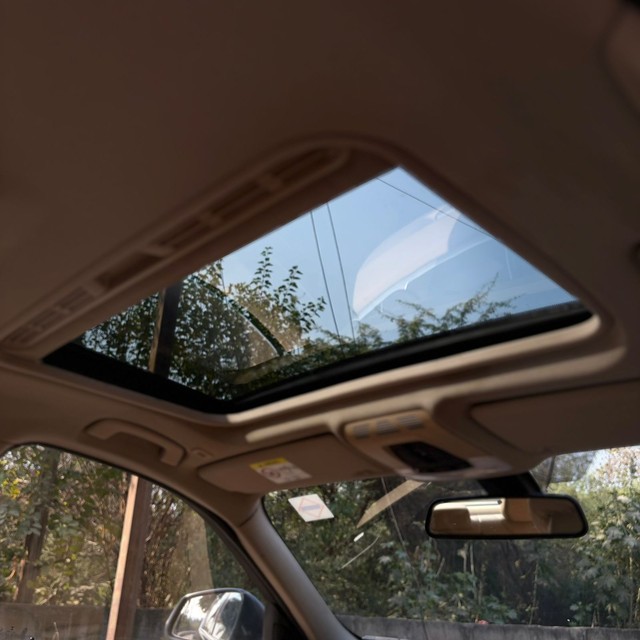 Second-hand 2017 BMW 3 Series 320d for sale in Noida-8