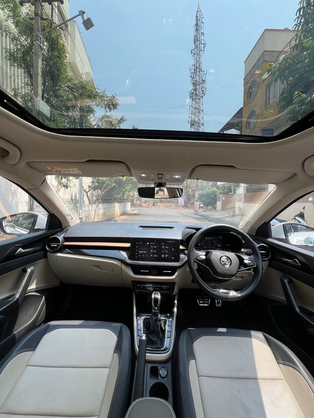 Second-hand 2022 Skoda Slavia 1.5 TSI Style AT BSVI for sale in Bangalore-2