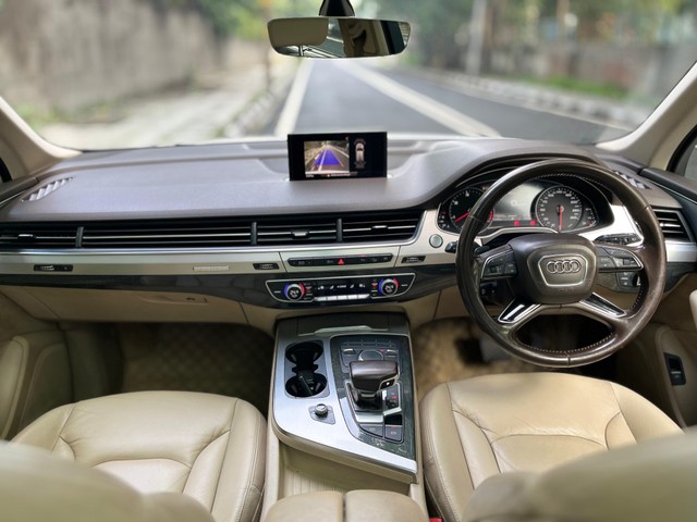 Second-hand 2019 Audi Q7 45 TDI Quattro Premium Plus for sale in New Delhi-11