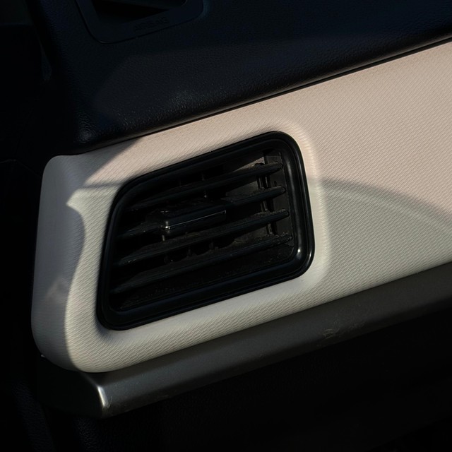 Second-hand 2023 Mahindra XUV700 AX5 AT BSVI for sale in Noida-17