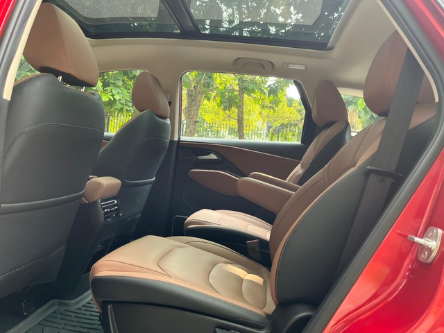 Second-hand 2024 MG Hector Plus Sharp Pro CVT 2023-2025 for sale in New Delhi-7