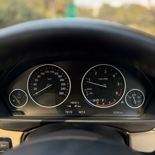 Second-hand 2017 BMW 3 Series 320d for sale in Noida-7