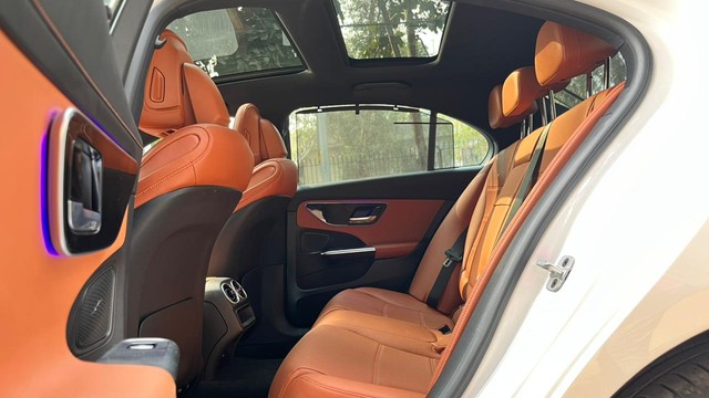 Second-hand 2025 Mercedes-Benz C-Class C 200 for sale in New Delhi-12