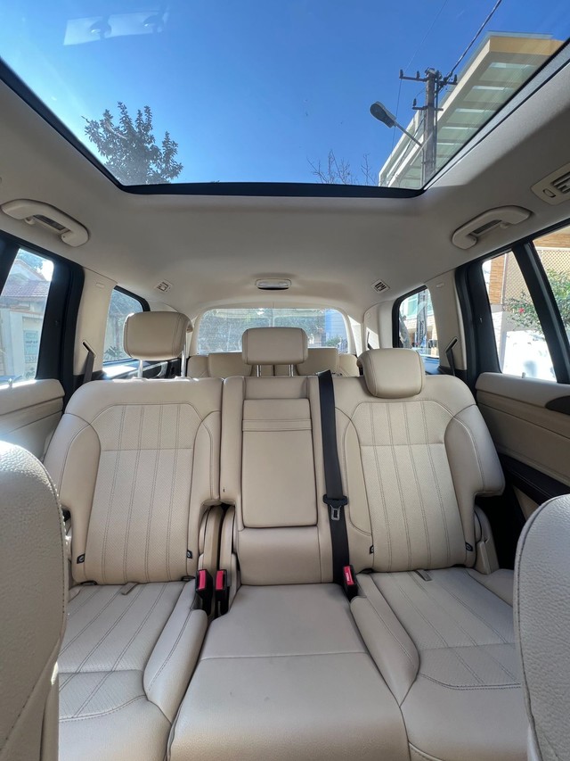 Second-hand 2017 Mercedes-Benz GLE 250d for sale in Bangalore-3