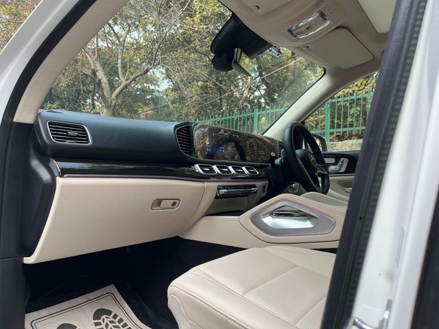 Second-hand 2025 Mercedes-Benz GLE 300d 4Matic AMG Line for sale in Noida-18