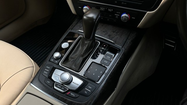 Second-hand 2018 Audi A6 35 TDI for sale in Noida-14